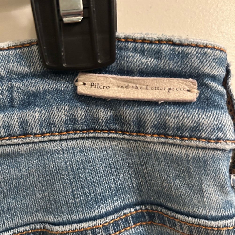 Pilcro Light Blue High-Rise Flare Jeans Size 26 Button Fly - Picture 4 of 5